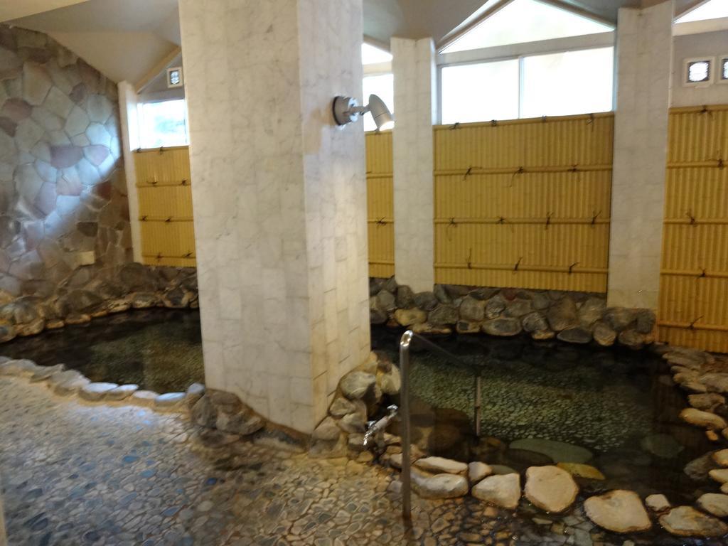 ホテル 猿ヶ京温泉 ル・ヴァンベール 湖郷 みなかみ町 エクステリア 写真